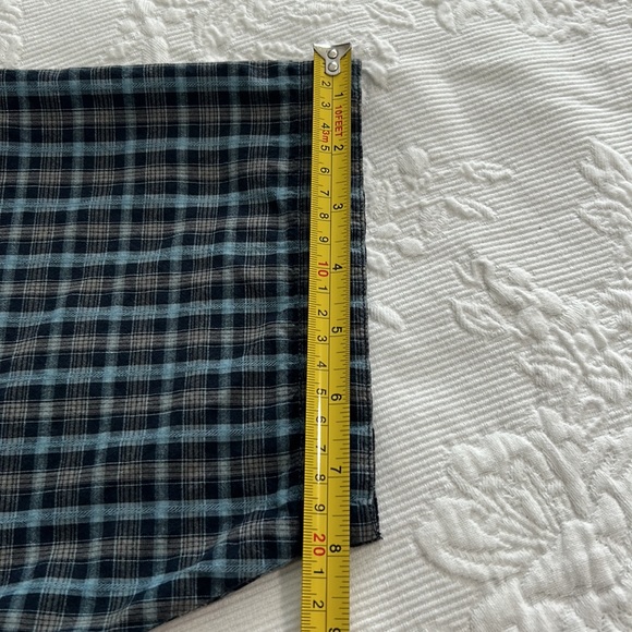 ADDRESS UNKNOWN SHORT SLEEVE BUTTON DOWN MEN’S SHIRT LARGE - Picture 9 of 9